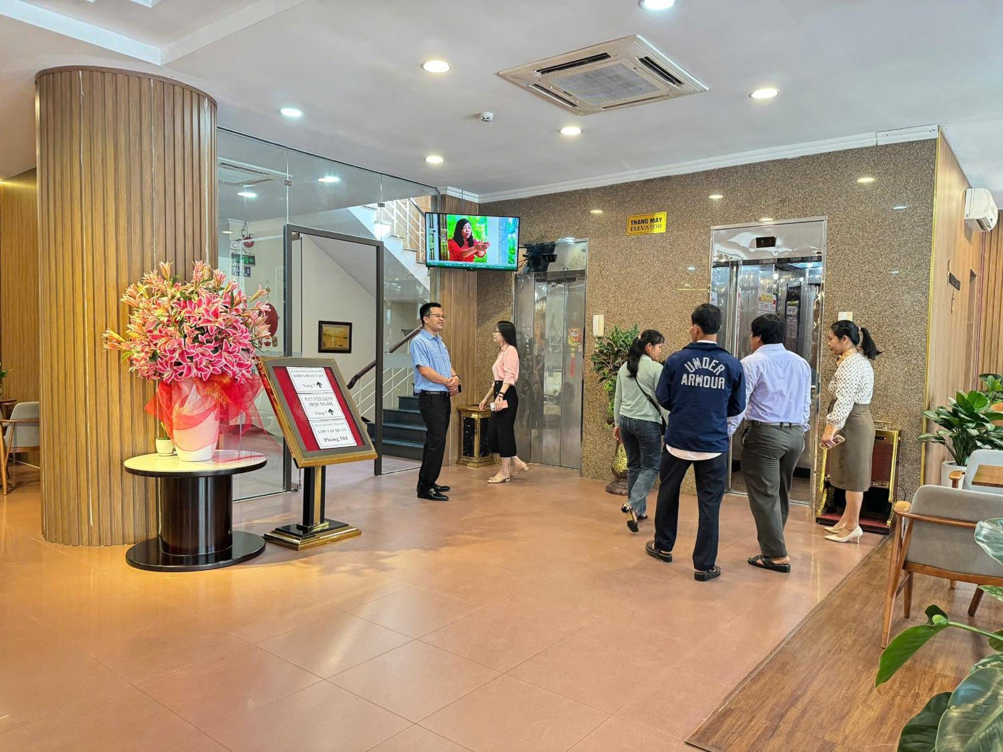 Khach San Hung Vuong Quang Ngai Hotel Eksteriør billede